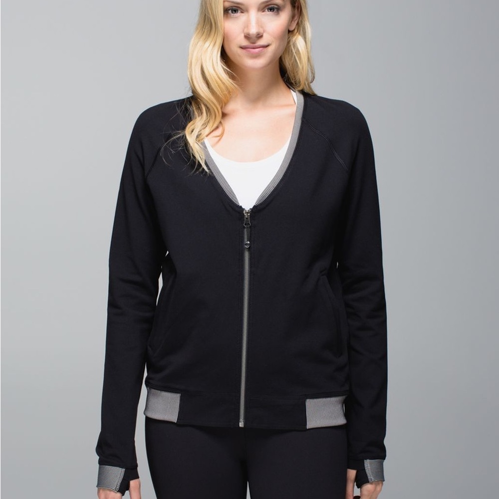 Lululemon H’OM run Bomber jacket